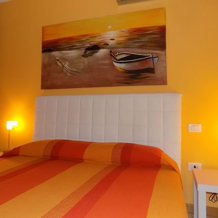 Hotel Residence Sole Фонтанафредда Экстерьер фото