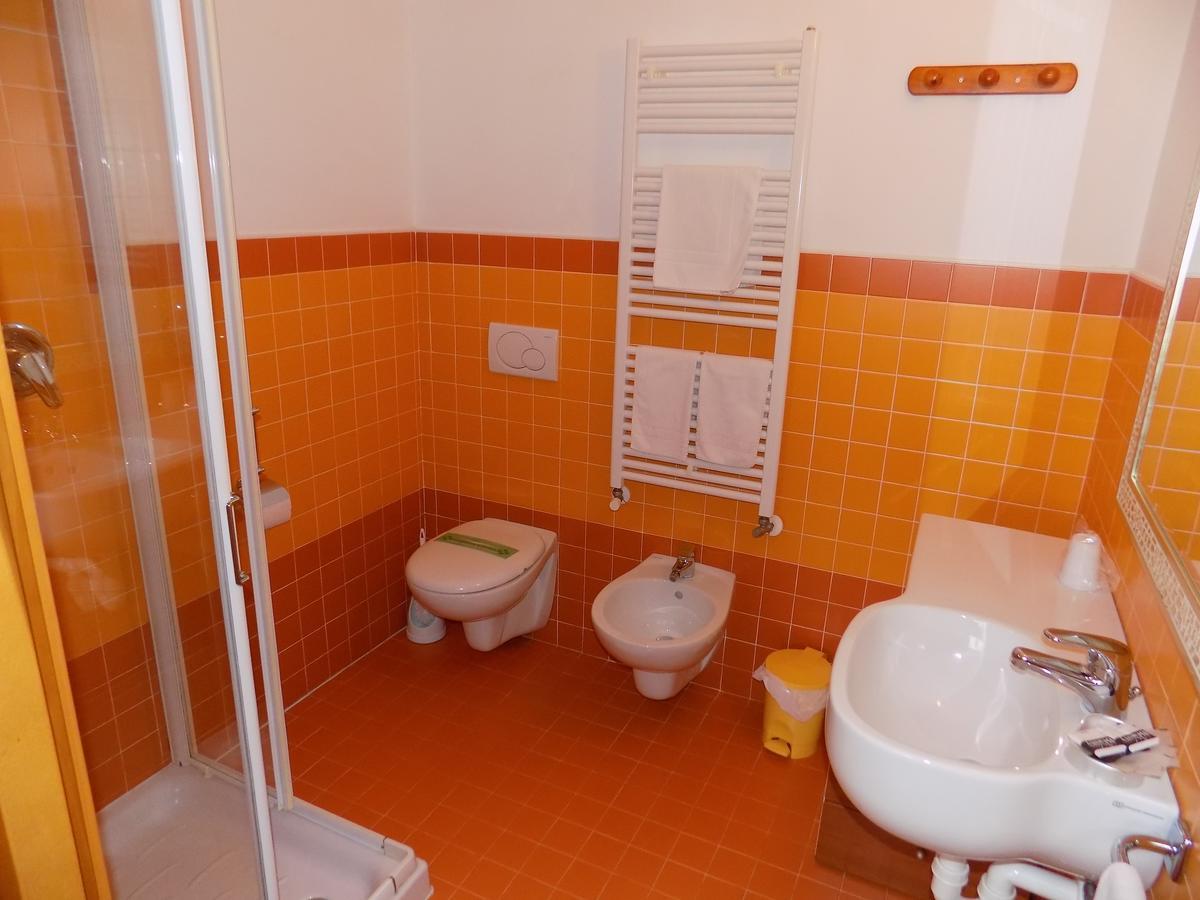 Hotel Residence Sole Фонтанафредда Экстерьер фото